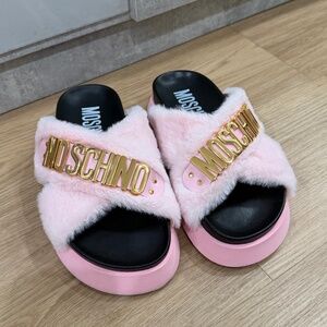 Moschino Pink Fur Slides